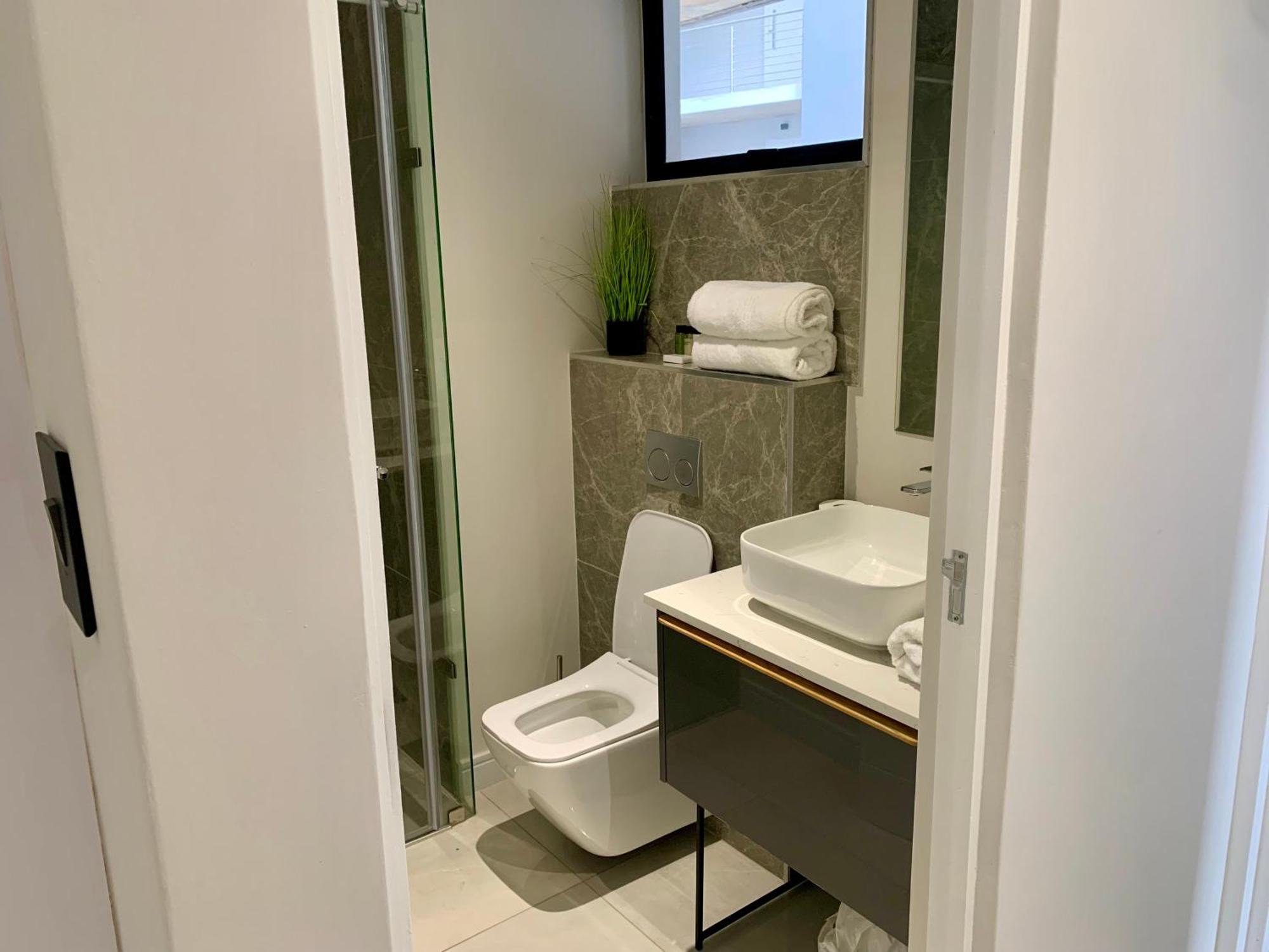 Oam The Paramount Rosebank Luxury One-bedroom * Johannesburg